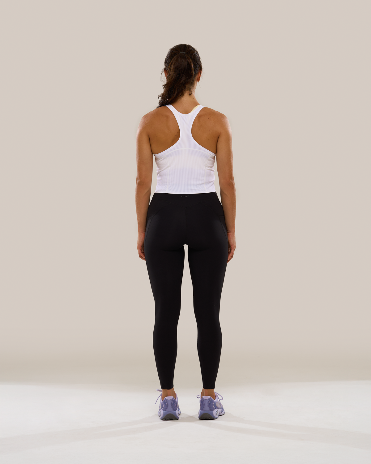 Mavora Trophy Crop Top - Yoghurt