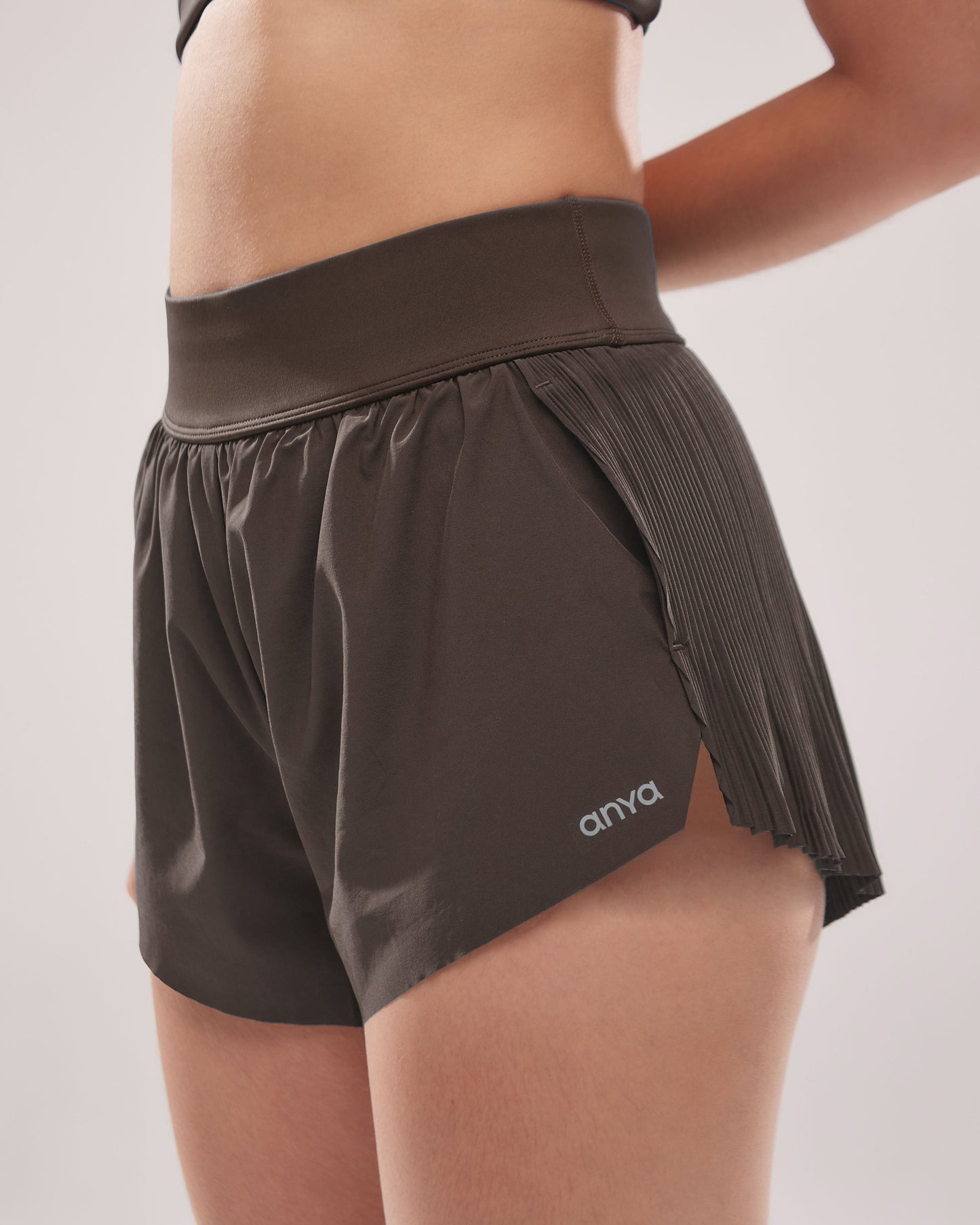 Mavora Split Shorts - Espresso