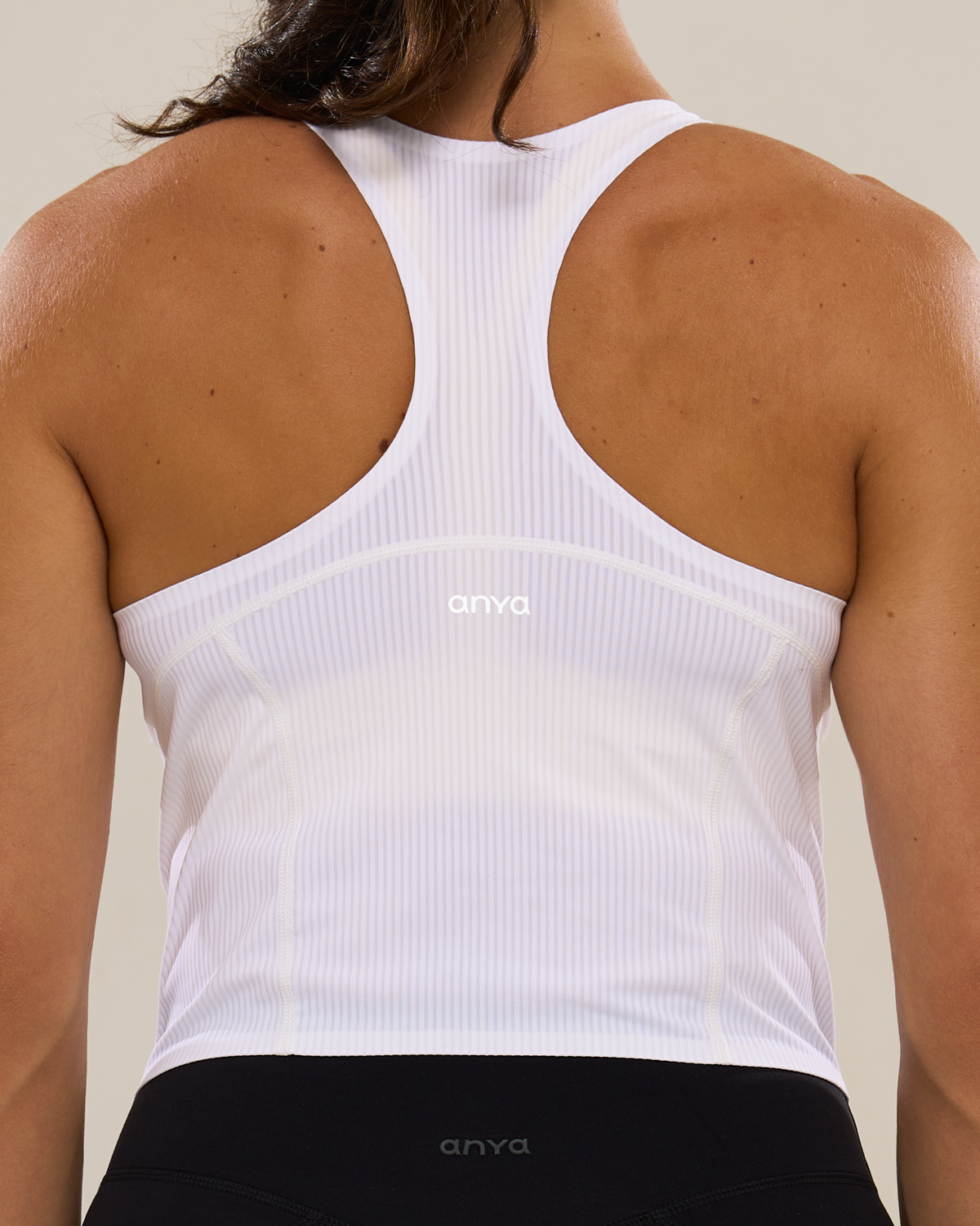 Mavora Trophy Crop Top - Yoghurt